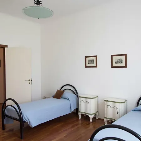 Youhosty - Segantini 73 Apartment *